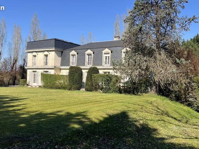 Maison 8 pièces 350 m²