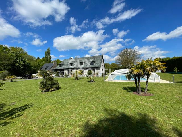 Maison 8 pièces 350 m²