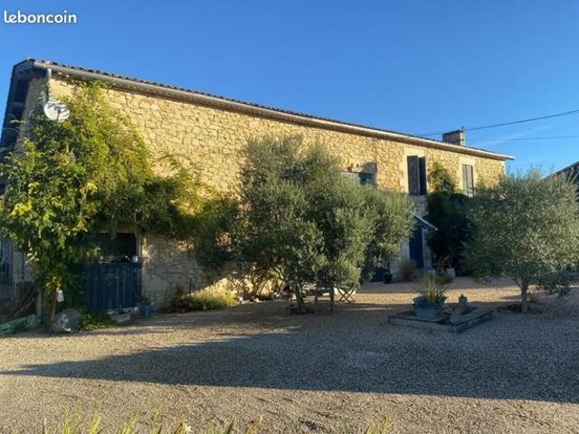 Maison 8 pièces 350 m²