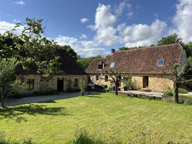 Maison 8 pièces 353 m²