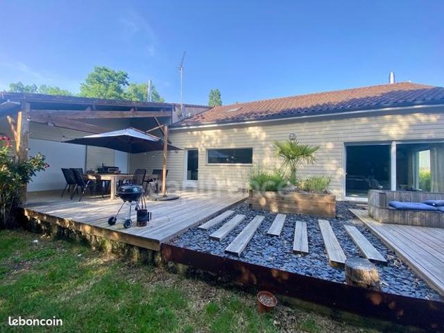 Maison 8 pièces 360 m²