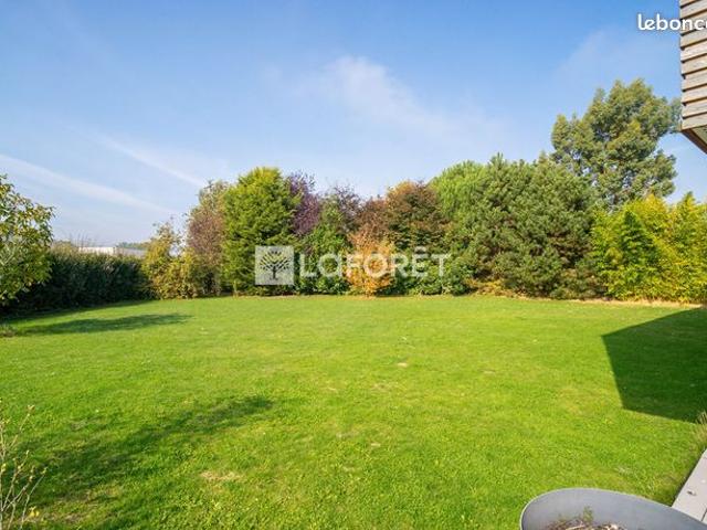 Maison 8 pièces 400 m²