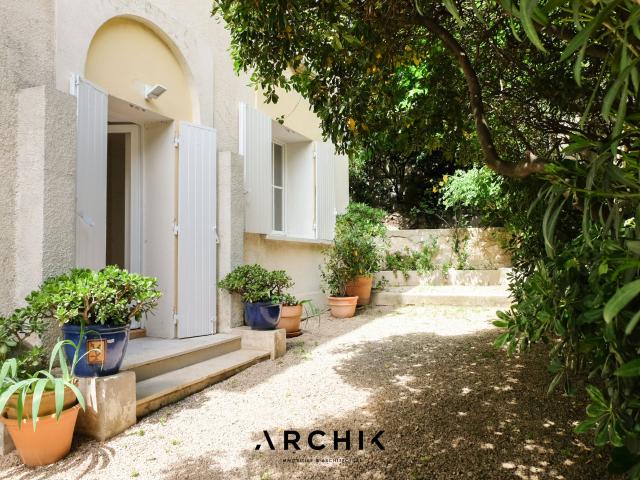 Maison 8 pièces 401 m²