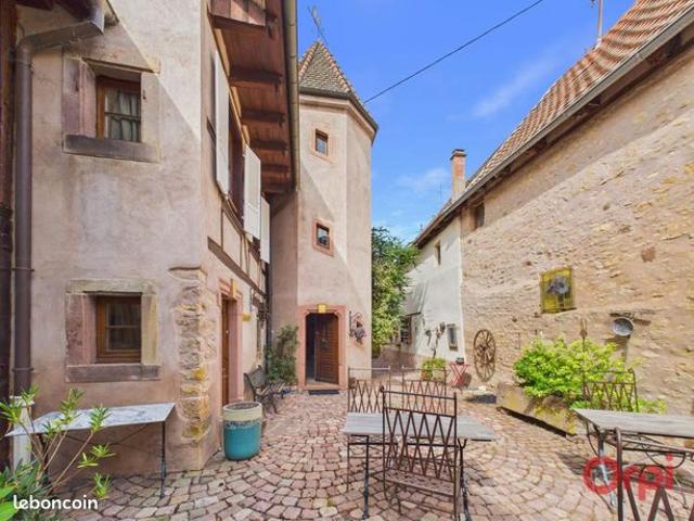 Maison 8 pièces 410 m²