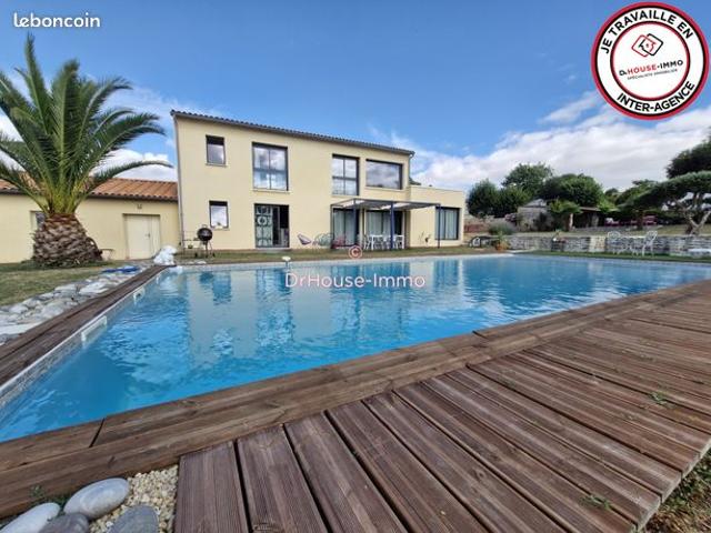 Maison 8 pièces 427 m²