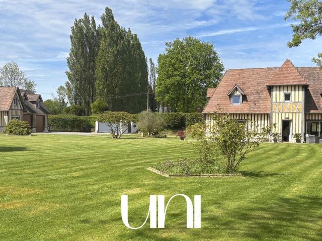 Maison 8 pièces 420 m²