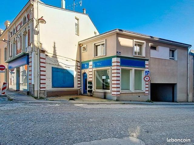 Maison 8 pièces 430 m²