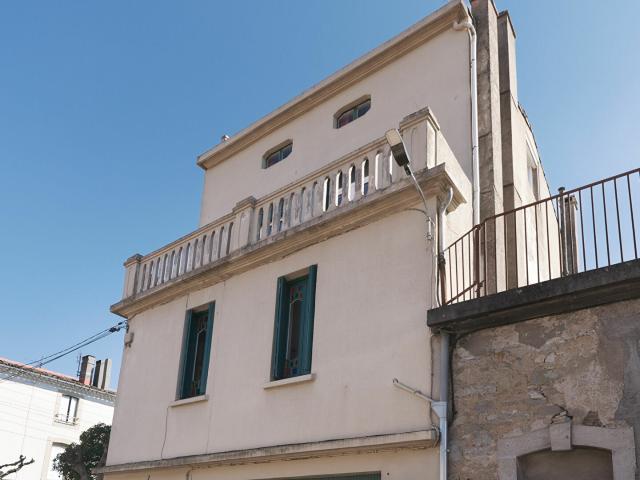Maison 8 pièces 457 m²
