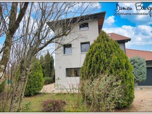 Maison 8 pièces