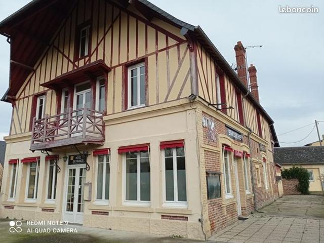 Maison 8 pièces 650 m²