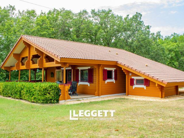 Maison 8 pièces 83 m²