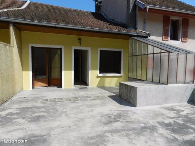 Maison 8 pièces 83 m²