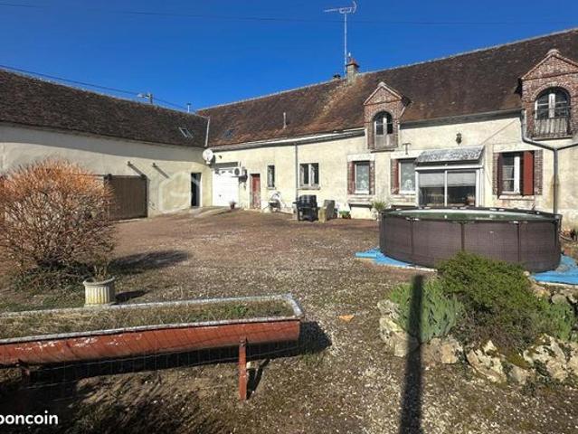 Maison 8 pièces 85 m²