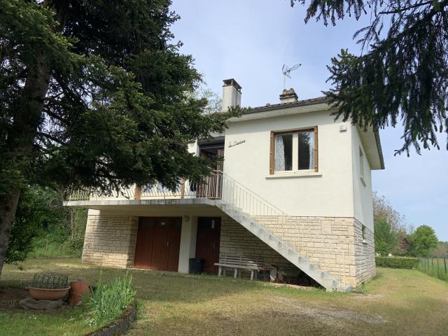Maison 8 pièces 90 m²
