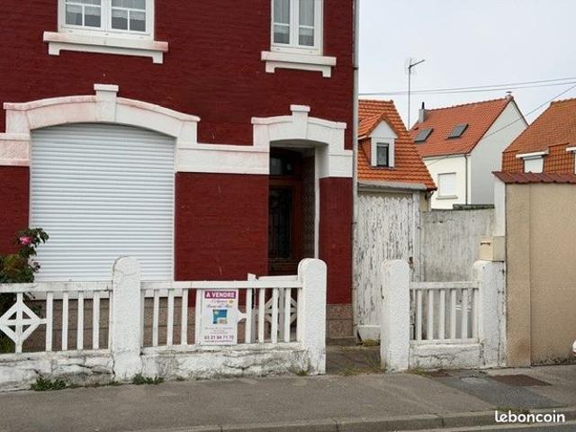 Maison 8 pièces 97 m²