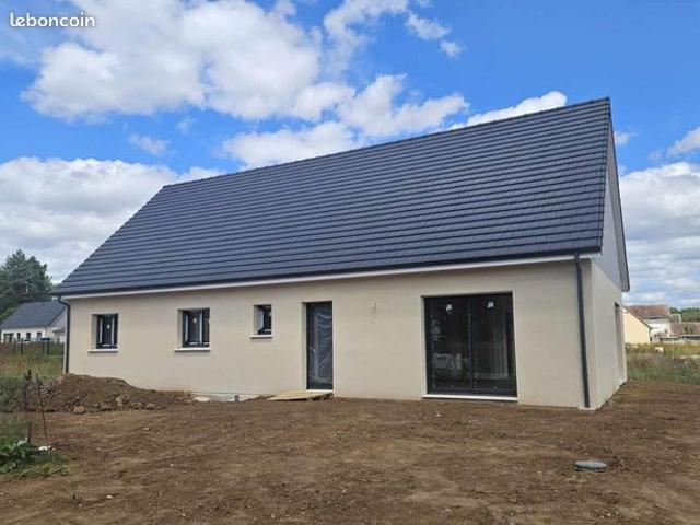 Maison 8 pièces 97 m²