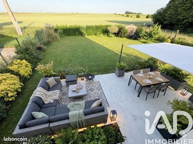 Maison 8 pièces 98 m²