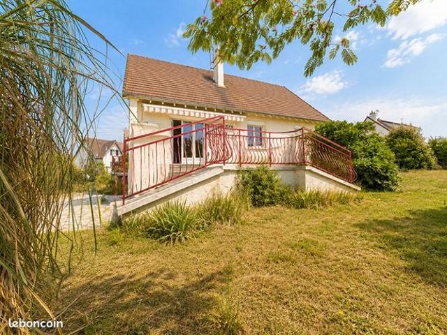 Maison 8 pièces 98 m²