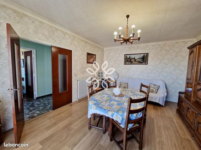 Maison 8 pièces 99 m²