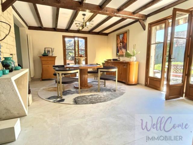 Maison 8 pièces au calme à Albens avec terrain constructible 116