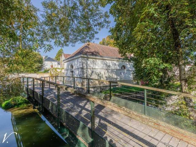 Maison 900 m2 Loches
