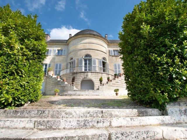 Maison 900 m2 Périgueux