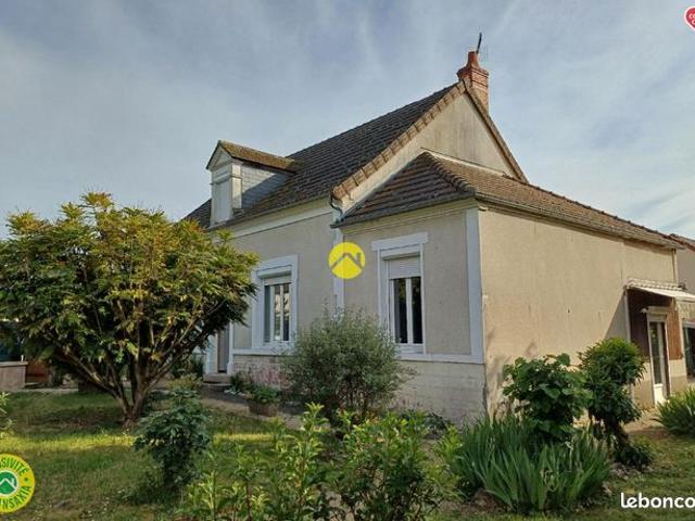 MAISON 90 M2 Terrain et garage