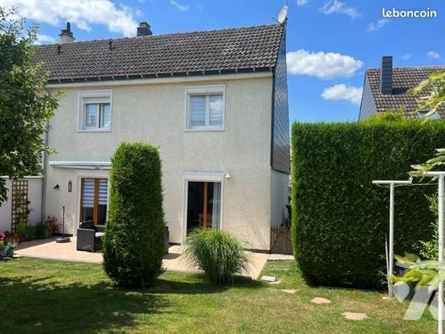 Maison 90 m² LEVAL