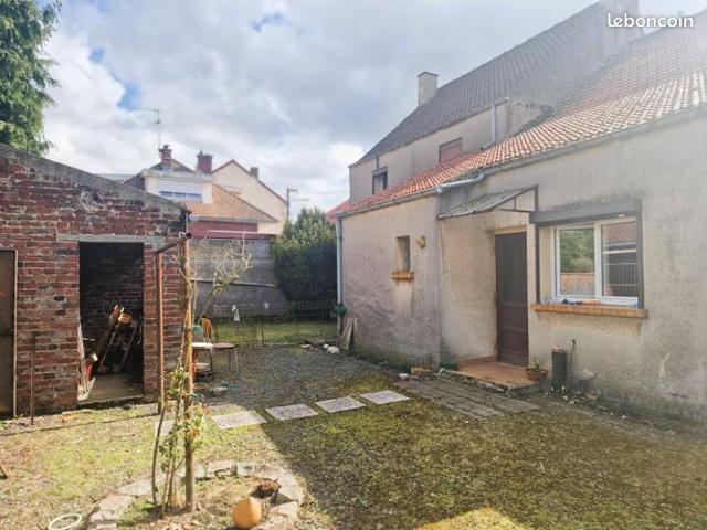 Maison 90m2 avec atelier et jardin 500m2