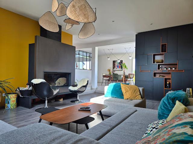 Maison contemporaine avec jardin et terrasse