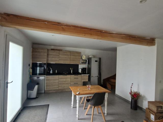 MAISON 93 M2 RENOVEE AVEC GARAGE ET JARDINET NON ATTENANT