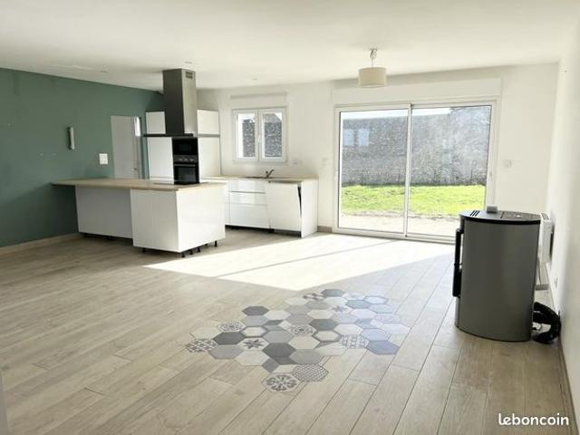 Maison 93 m² Binas