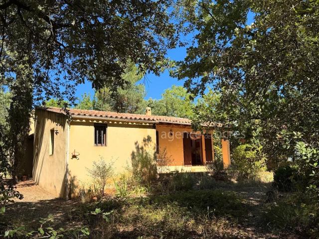 Maison 94 m² avec garage, piscine et tennis résidence sécuri. 94m² Roussillon