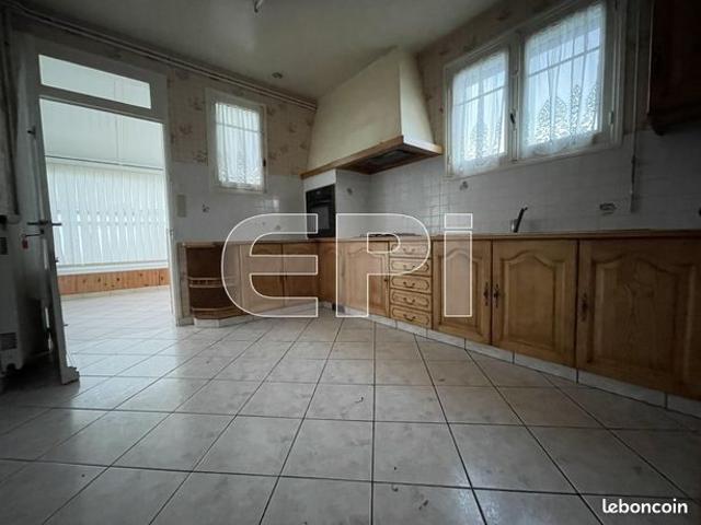 Maison 94 m² Saint Jouin De Marnes