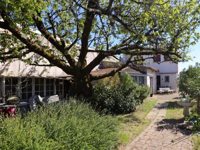 Maison 95 m2 17132 Meschers sur Gironde