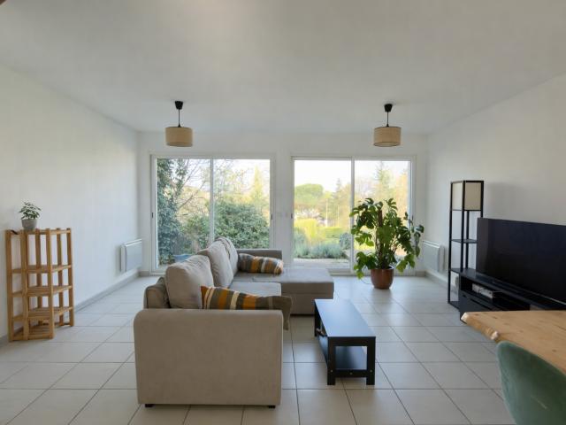MAISON 95m2 SAINT GENIS LES OLLIÈRES
