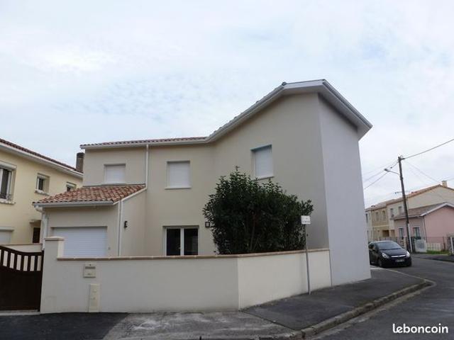 Maison 96 m² Begles