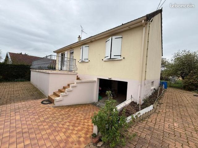 Maison 96 m² La Bazoge