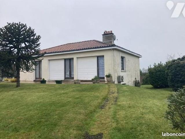 Maison 96 m² ST JEAN DE BEUGNE