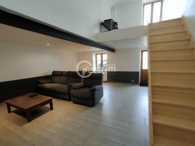 Maison 97 m2 avec cour
