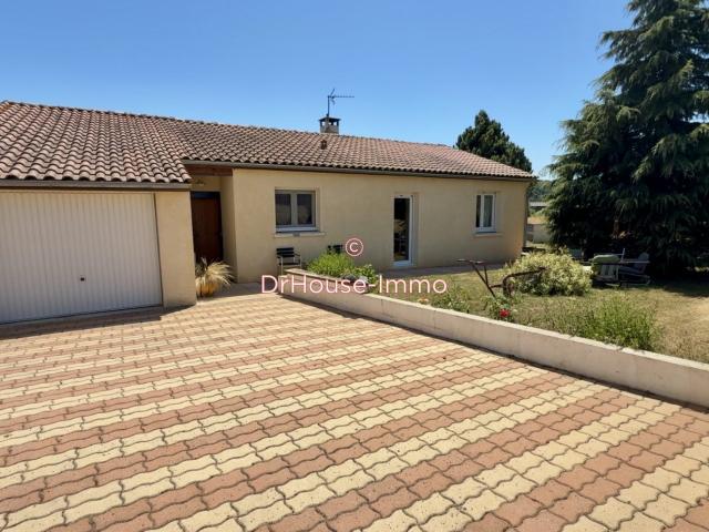 Maison 4 pièces 97 m² avec garage sur un terrain de 746 m2 clôturé