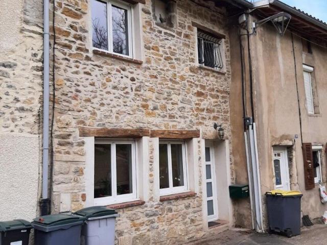Maison, 98 m² à louer à Ambérieu en Bugey 01500