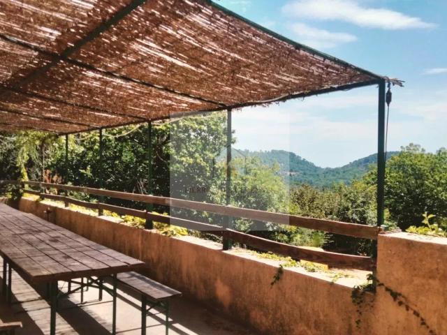 Maison 9 Chambres Sans Travaux 400m² Soudorgues