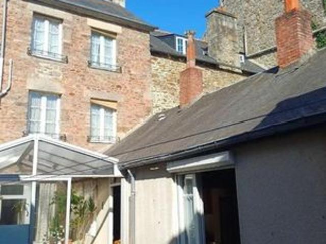 Maison 9 pièces 108 m²