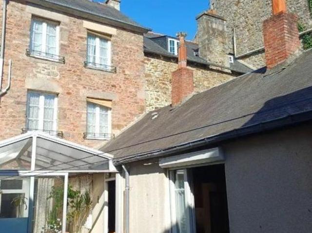 Maison 9 pièces 108 m²