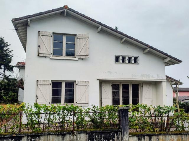 Maison 9 pièces 101 m²