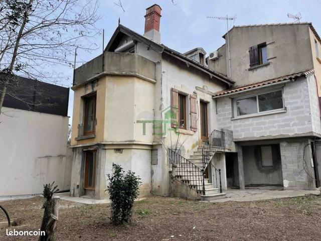 Maison 9 pièces 103 m²