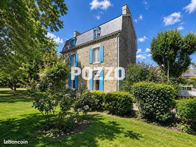 Maison 9 pièces 111 m²