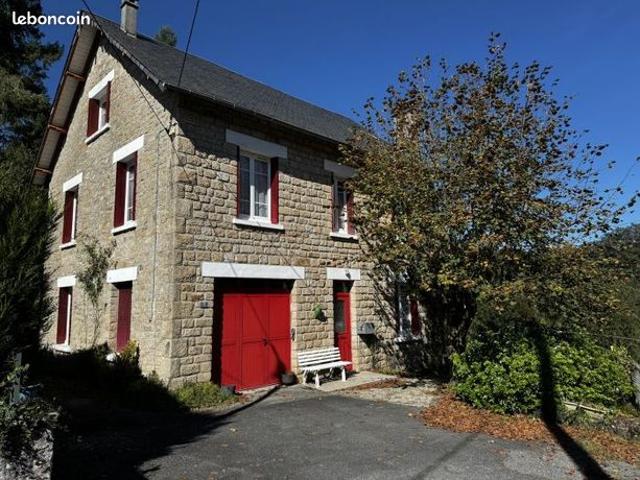 Maison 9 pièces 134 m²
