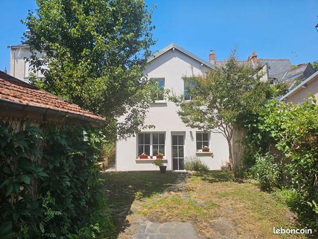 Maison 9 pièces 134 m²